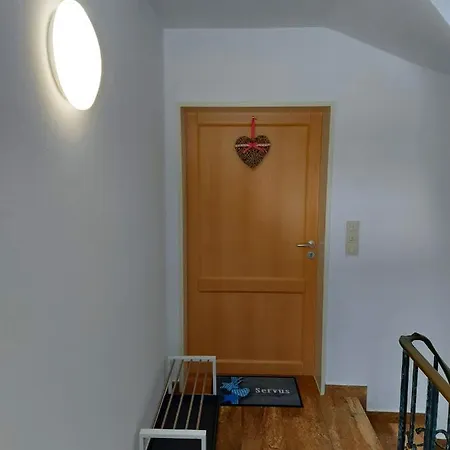Sonnenberg Apartment *